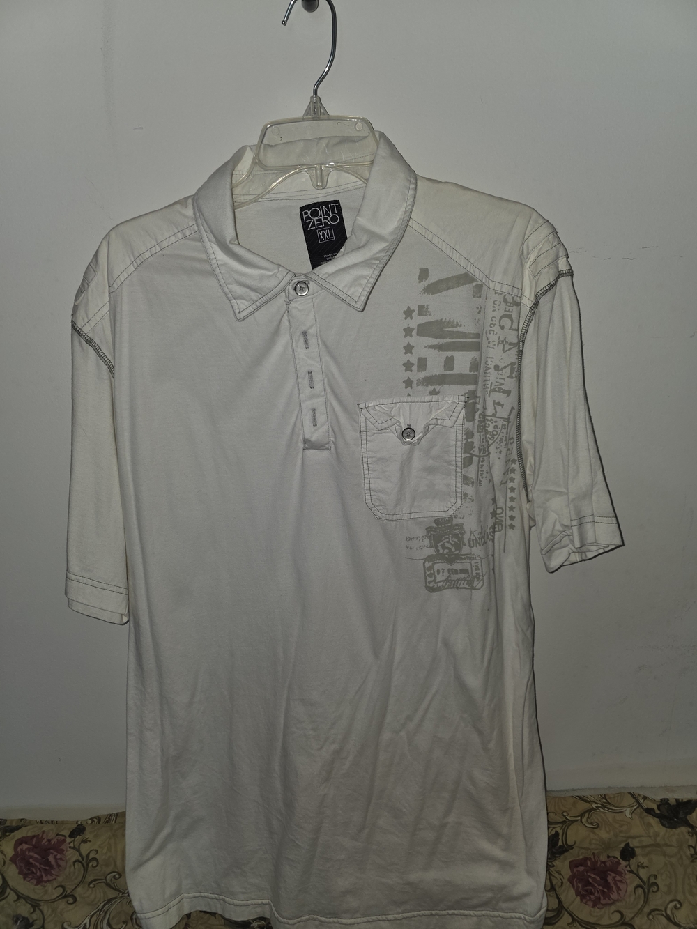 Point Zero White Polo with Gray Graphic Detail